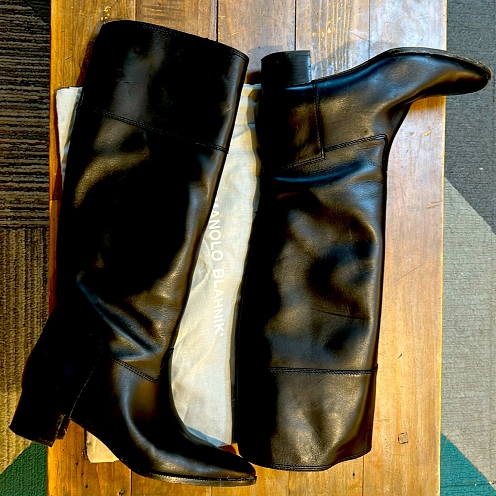 Vintage Manolo Blahnik Black Leather Knee-High Boots – Size 38 w/ Dust Bag